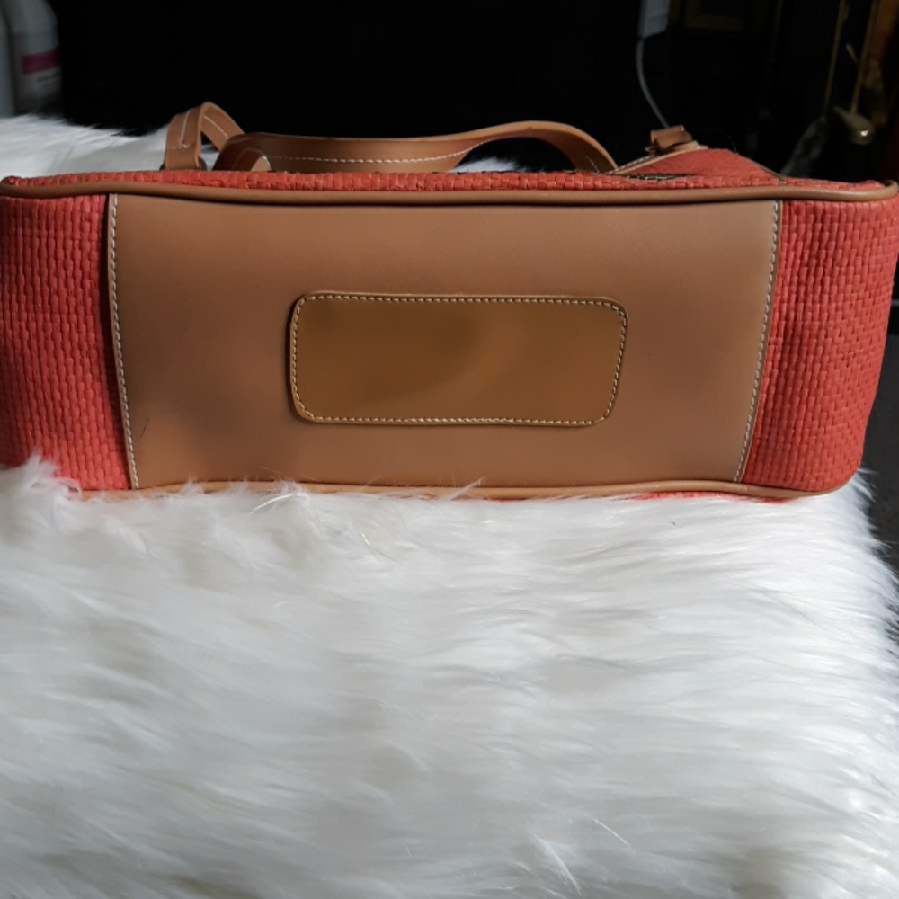 NWT Etienne Aigner handbag - Picture 5 of 8